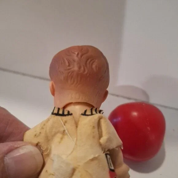 Uneeda PeeWees Pocket Boy Dolls Sports 4 Vintage 1966 Hee Wee 3.5" - Picture 12 of 16